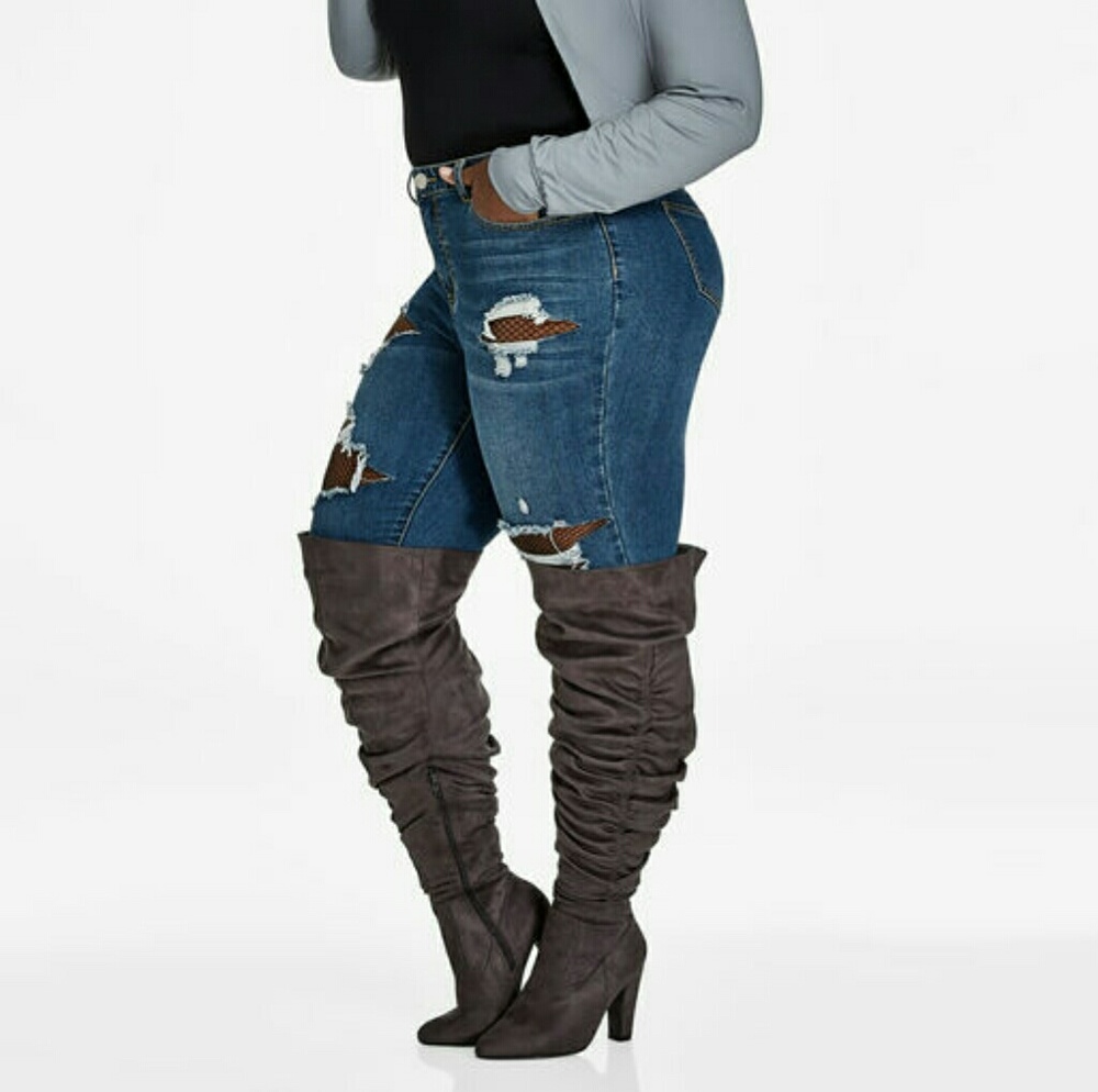 Ruched Knee Hi Wide Calf Boot